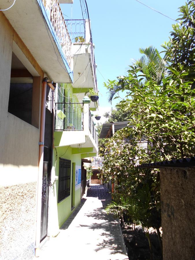 Una Noche Con Mical San Pedro La Laguna Exterior photo